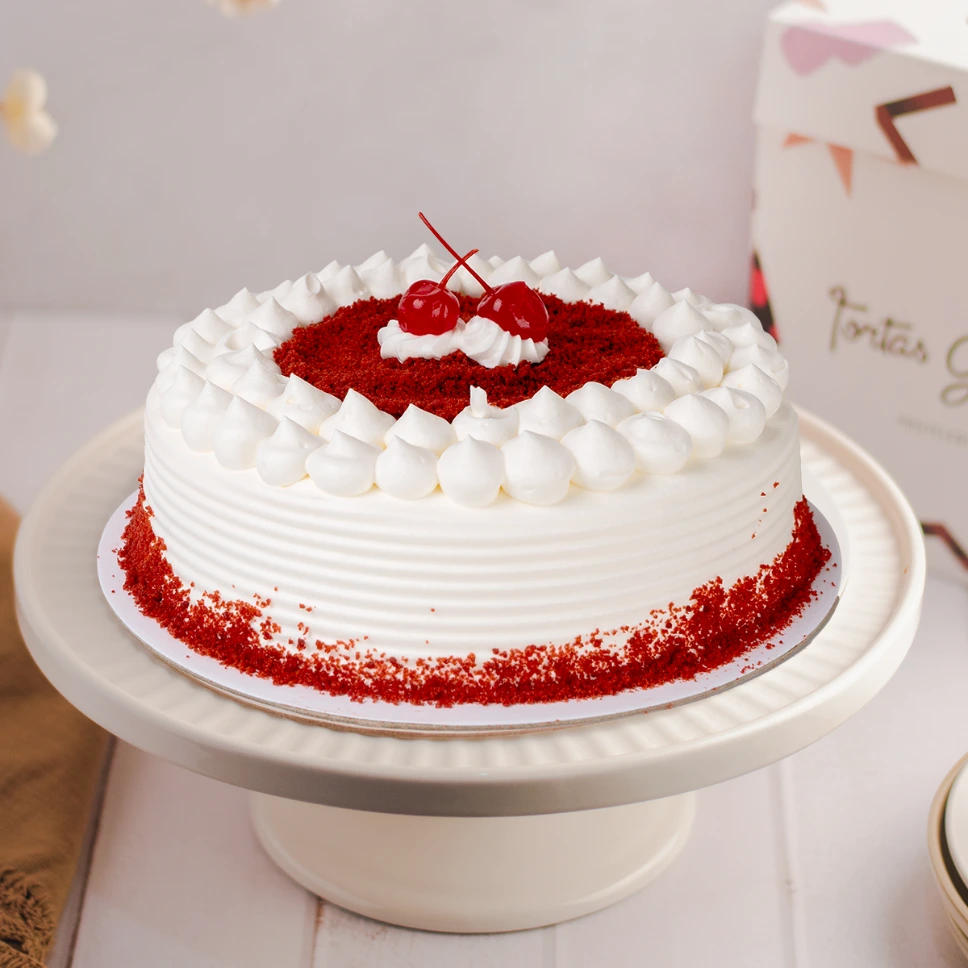 TORTA TRES LECHES RED VELVET