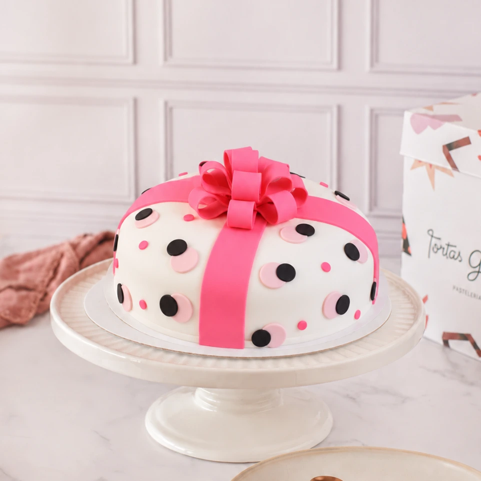 [020020010010001] TORTA LAZO ROSA (MEDIANO (12 porciones), VAINILLA)