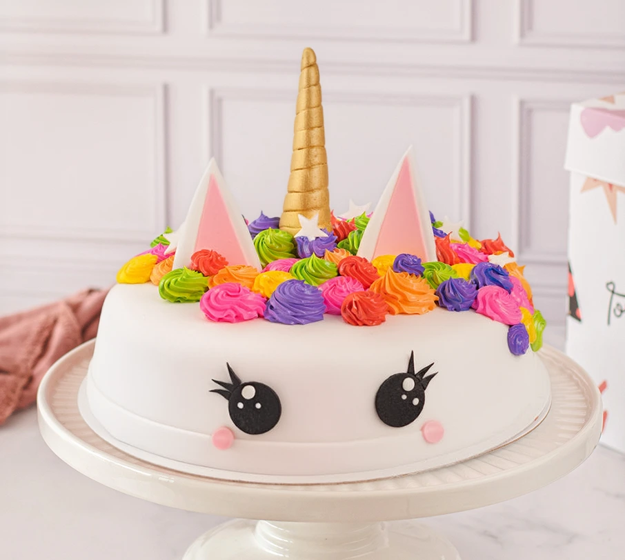 [020020020010008] TORTA UNICORNIO (MEDIANO (12 porciones), VAINILLA)