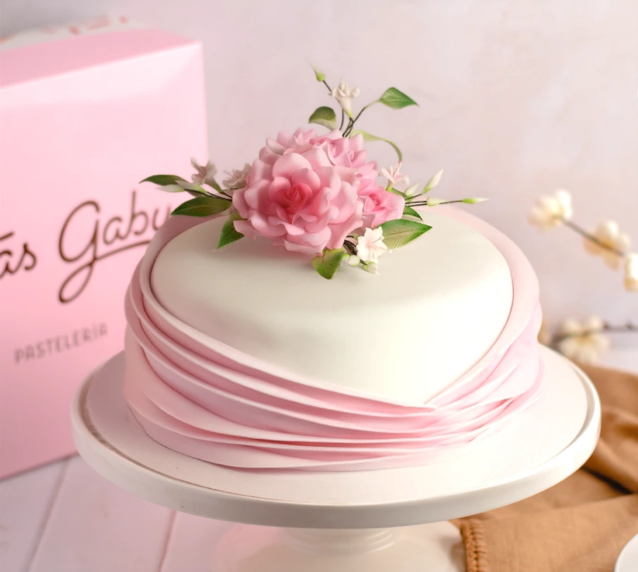 [020020020010124] TORTA BOUQUET (RED VELVET)